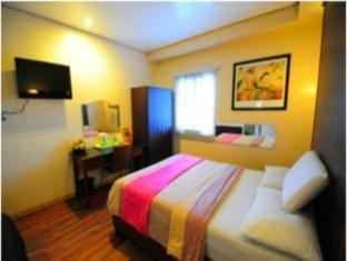 Mariposa Budget Hotel - Taytay Taytay  Exterior photo